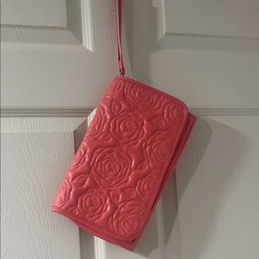 Nine & Co. Pink Floral Cosmetic‎ Bag